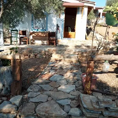 Kizilagac'ta Kucuk Ev Holiday home *